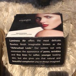 Luminess Air Airbrush & Airbrush Cosmetics Used